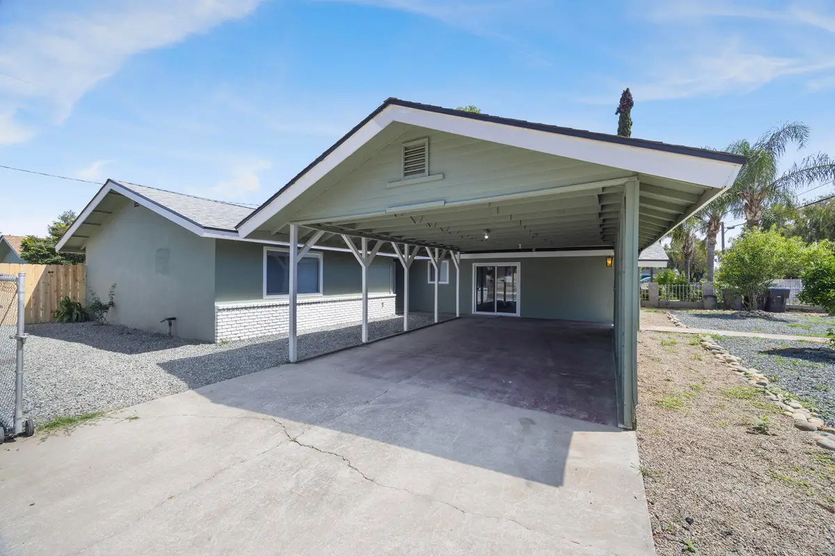1612 S Santa Fe Street, Visalia, CA 93292 - #1