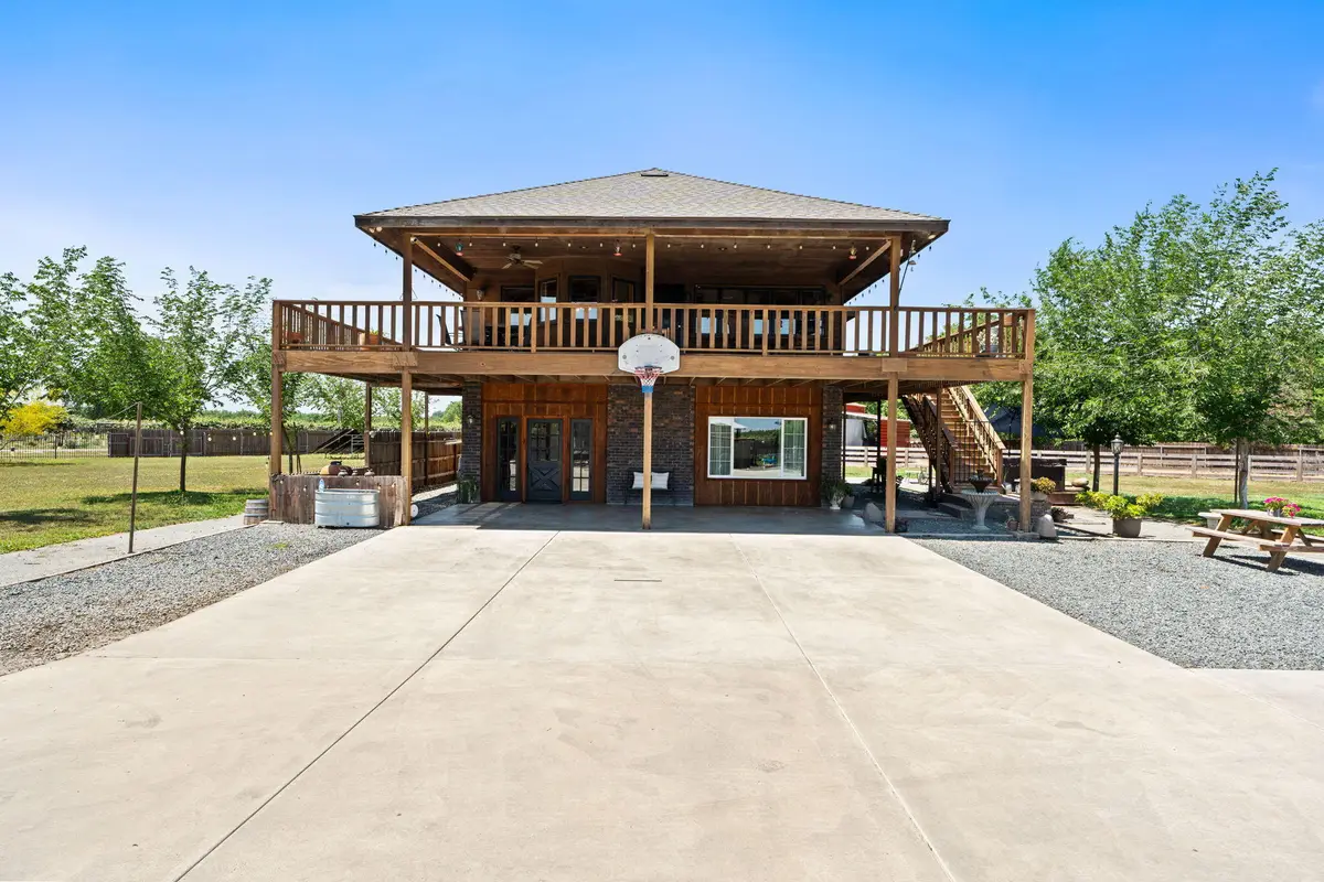 18038 Avenue 178, Strathmore, CA 93267 - #1