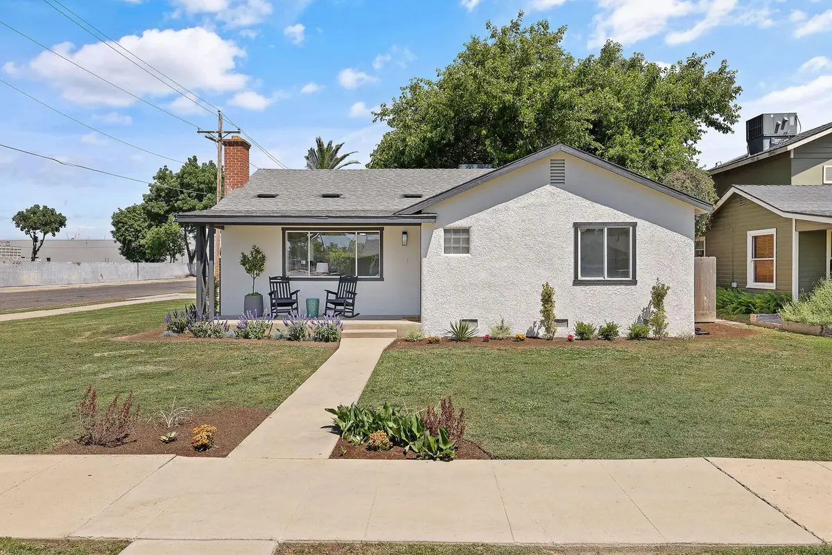301 Lenox Avenue, Exeter, CA 93221 - #1
