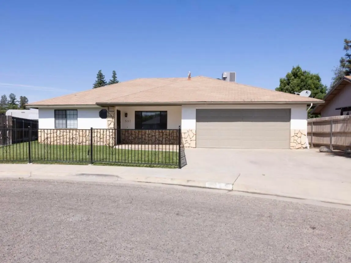 561 Wellington Place, Porterville, CA 93257 - #1