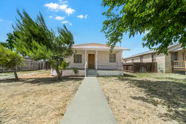 826 Kimball Lane, Hanford, CA 93230