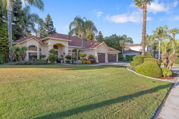 6614 W Vassar Avenue, Visalia, CA 93277