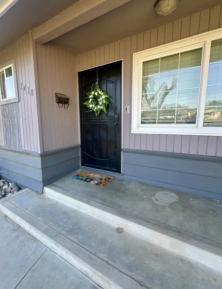 1410 Mulberry Lane, Lemoore, CA 93245 - #3
