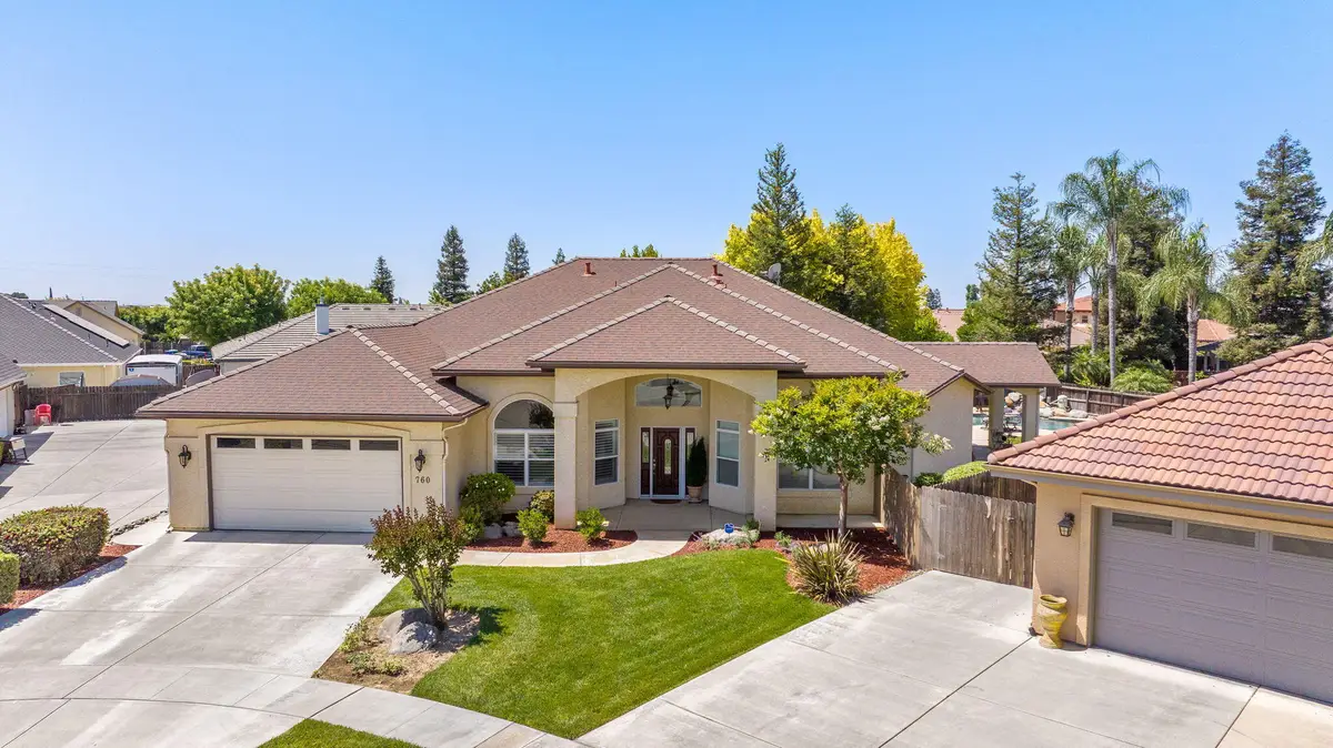 760 Saint James Court, Exeter, CA 93221 - #1