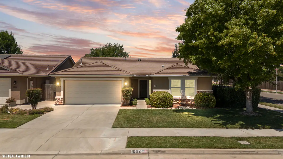1002 W Westmont Court, Visalia, CA 93277 - #1