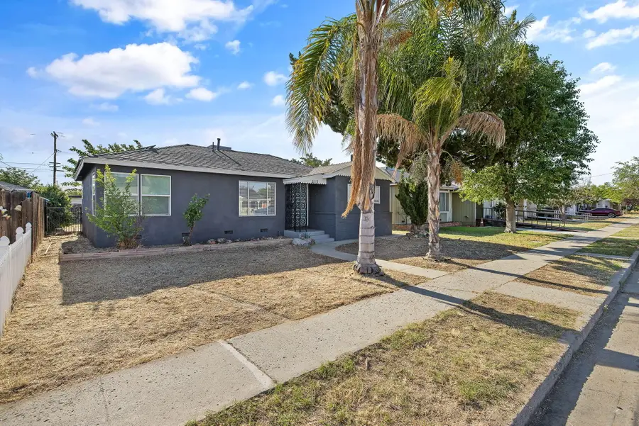 217 N Lincoln Street, Coalinga, CA 93210 - #2