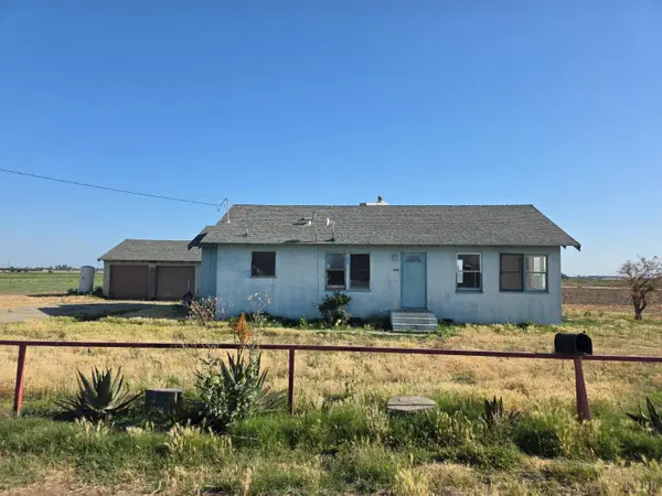 8498 Iona Avenue, Hanford, CA 93230