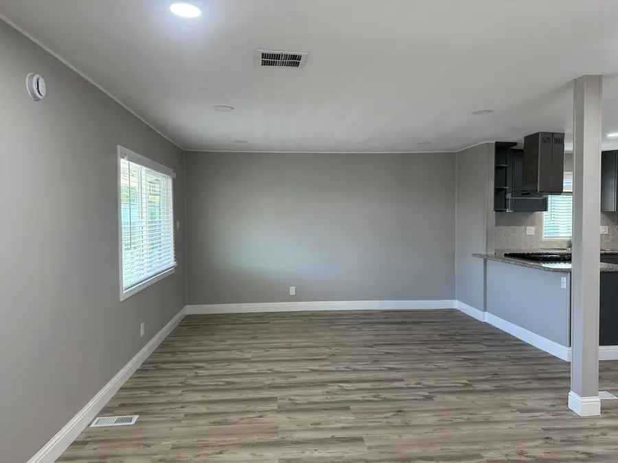 720 E Worth Space 76, Porterville, CA 93257 - #3