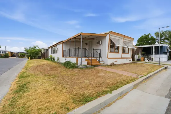 852 E Grangeville Boulevard #62, Hanford, CA 93230