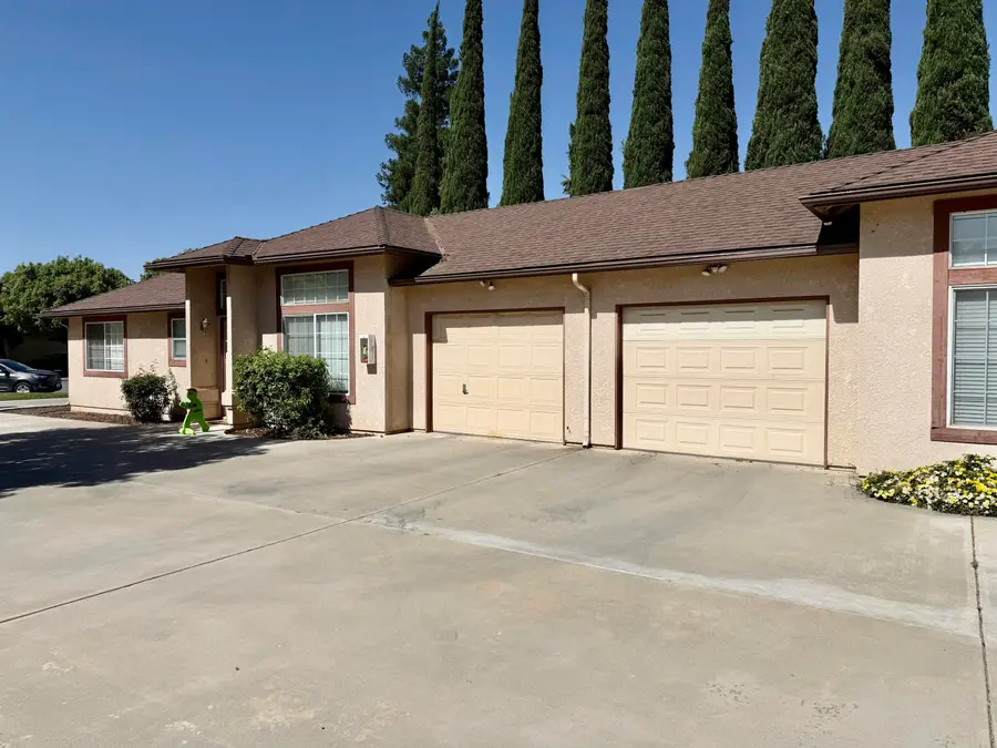 411 E Prospect Avenue, Exeter, CA 93221 - #3