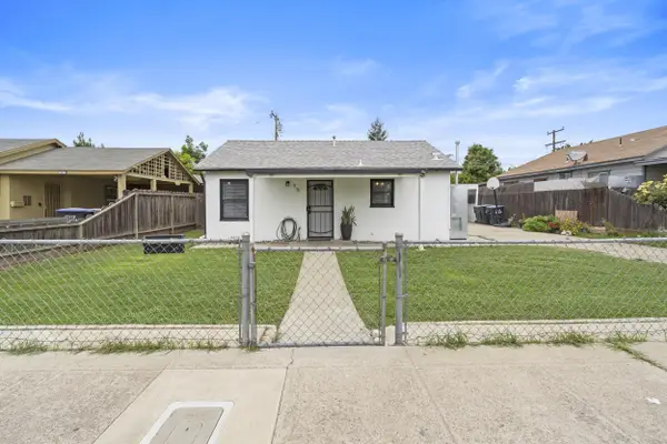 813 N Hall Street, Visalia, CA 93291
