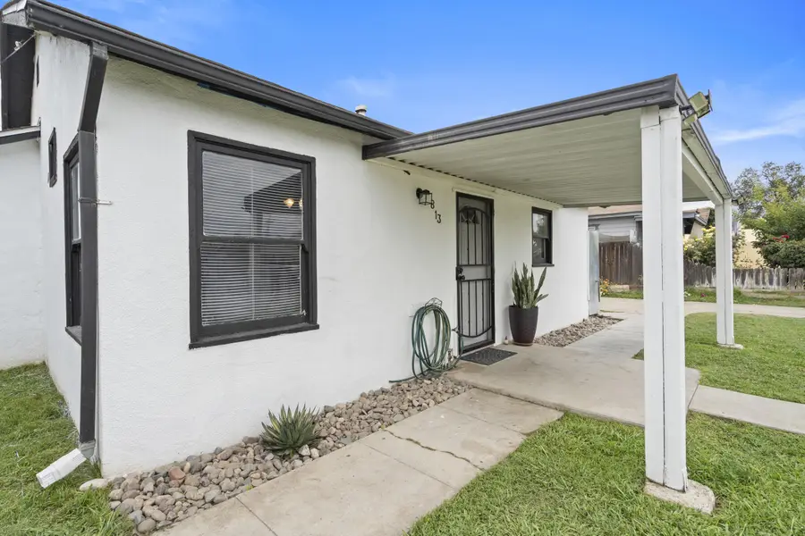 813 N Hall Street, Visalia, CA 93291 - #3