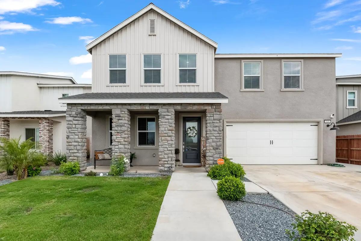 119 NE Riverway Drive, Visalia, CA 93291 - #1