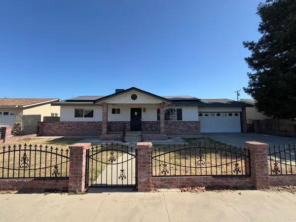 1442 W Oakland Avenue, Tulare, CA 93274