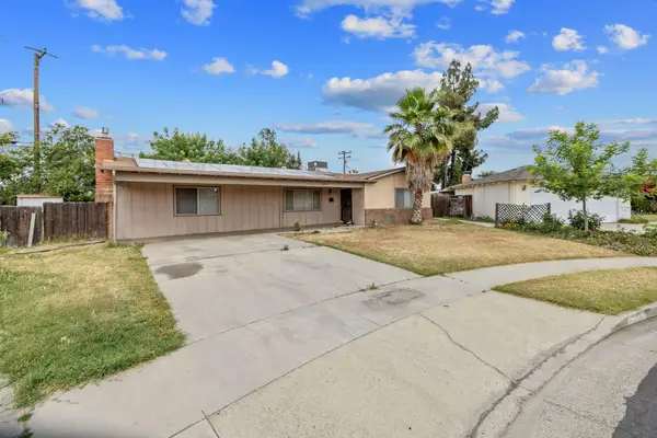 1146 Lassen Drive, Hanford, CA 93230