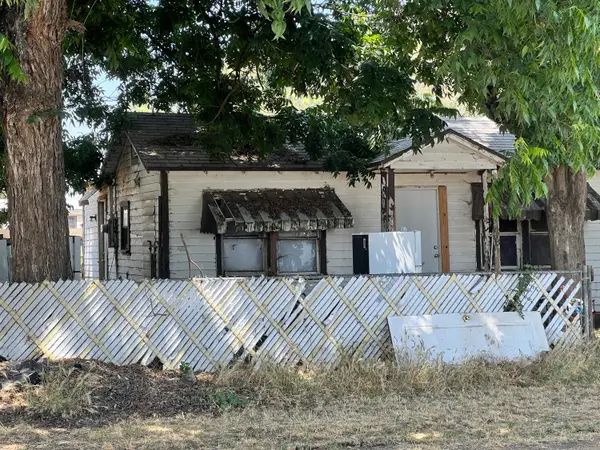 14733 Imperial Road, Porterville, CA 93257