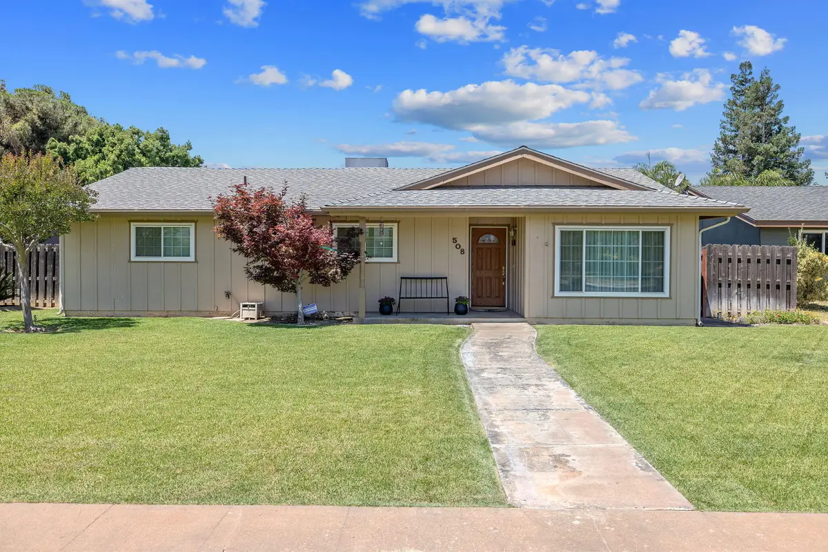 508 S Francis Avenue, Exeter, CA 93221 - #1