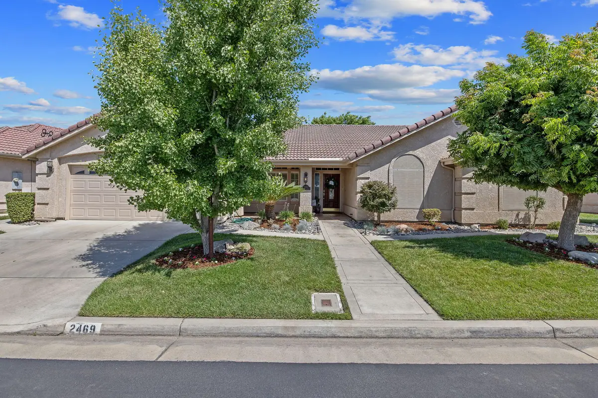 2469 Presidential Drive, Tulare, CA 93274 - #1