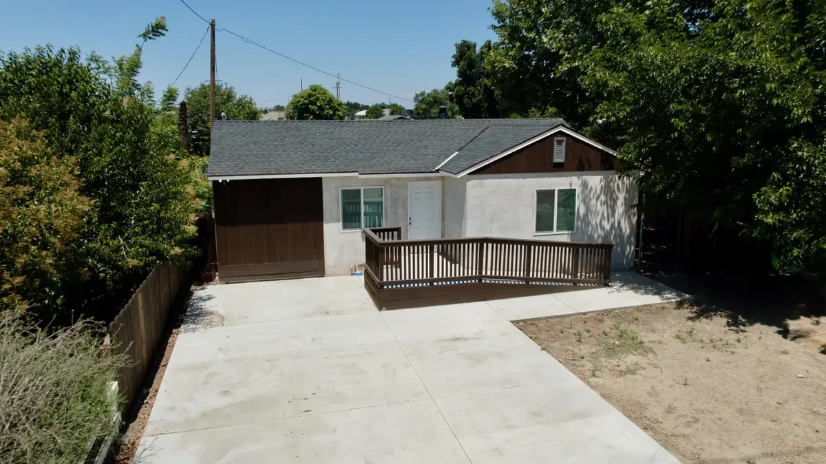 1012 E Mineral King Avenue, Visalia, CA 93292 - #1