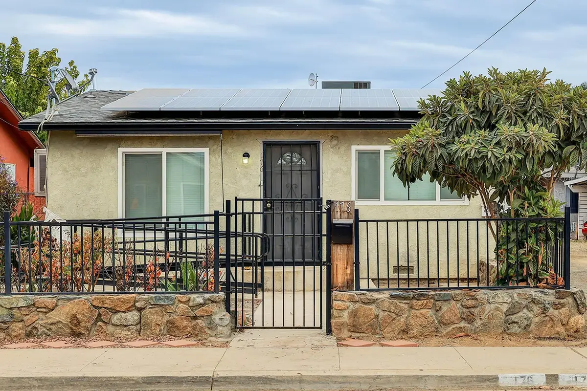 176 N Manzanillo Street, Woodlake, CA 93286 - #1