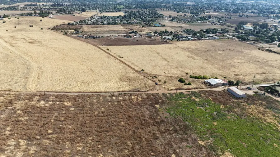 609 Ave 162, Porterville, CA 93257 - #3