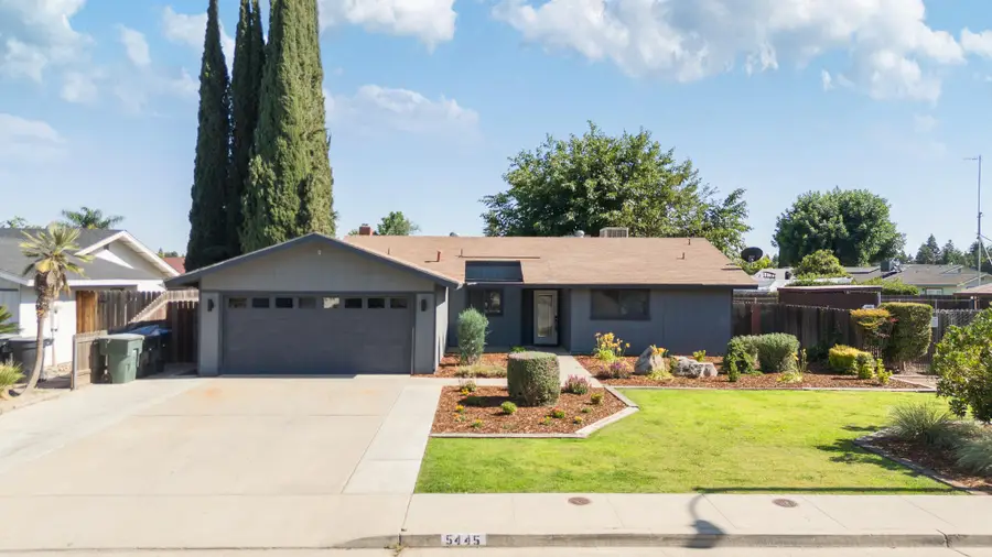 5445 W Harter Avenue, Visalia, CA 93277 - #2