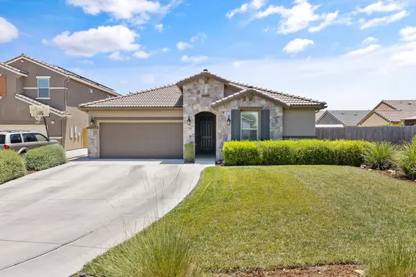 3214 N Hall Court, Visalia, CA 93291