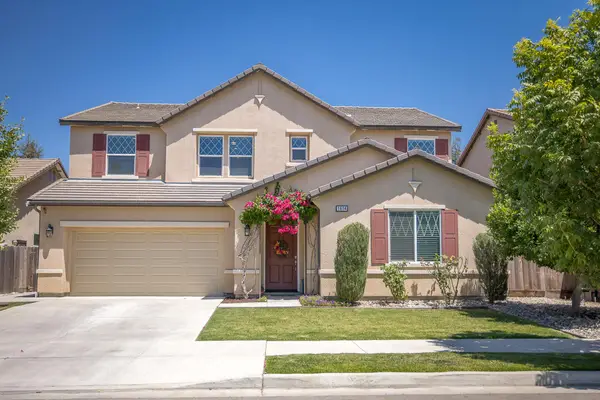 1614 N Mae Carden Street, Visalia, CA 93291