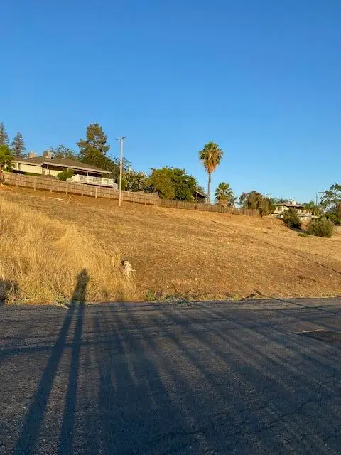N Rancho Vista Avenue #3, Lindsay, CA 93247 - #1