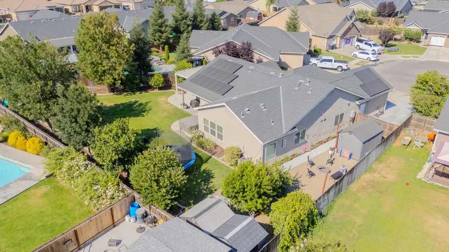 433 Villa Cove Court, Tulare, CA 93274 - #3