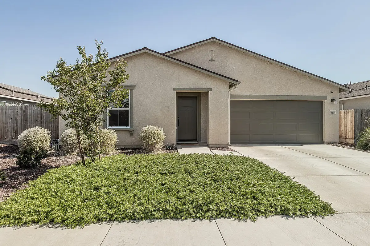 1105 E Packwood Avenue, Visalia, CA 93292 - #1