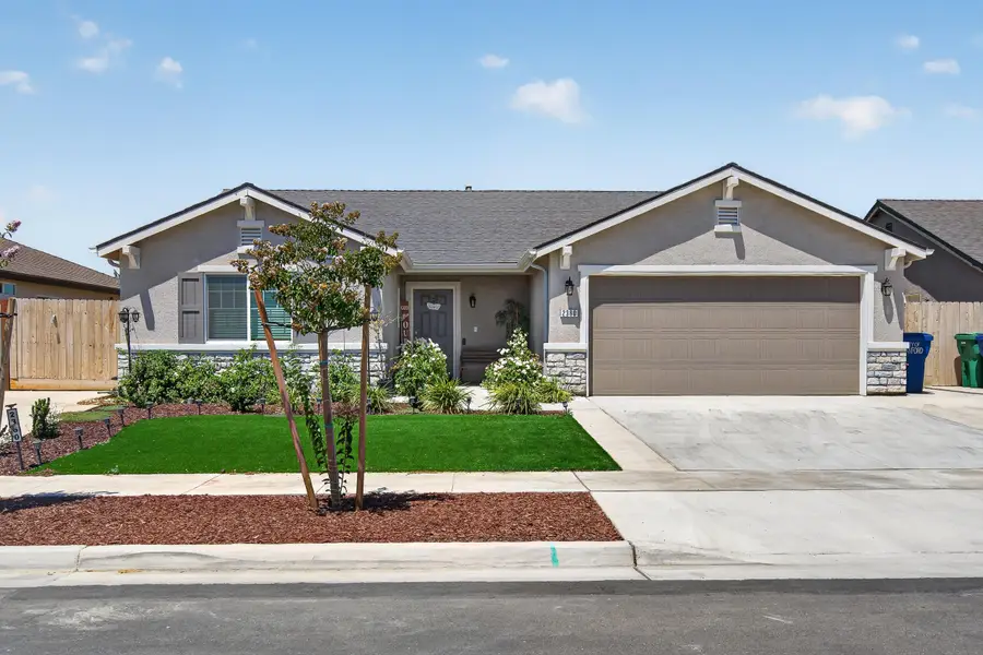 2360 N Chateau Way, Hanford, CA 93230 - #3