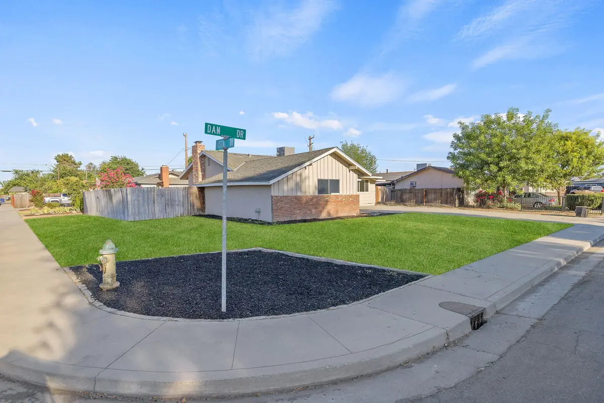 11312 Dan Drive, Armona, CA 93202 - #1