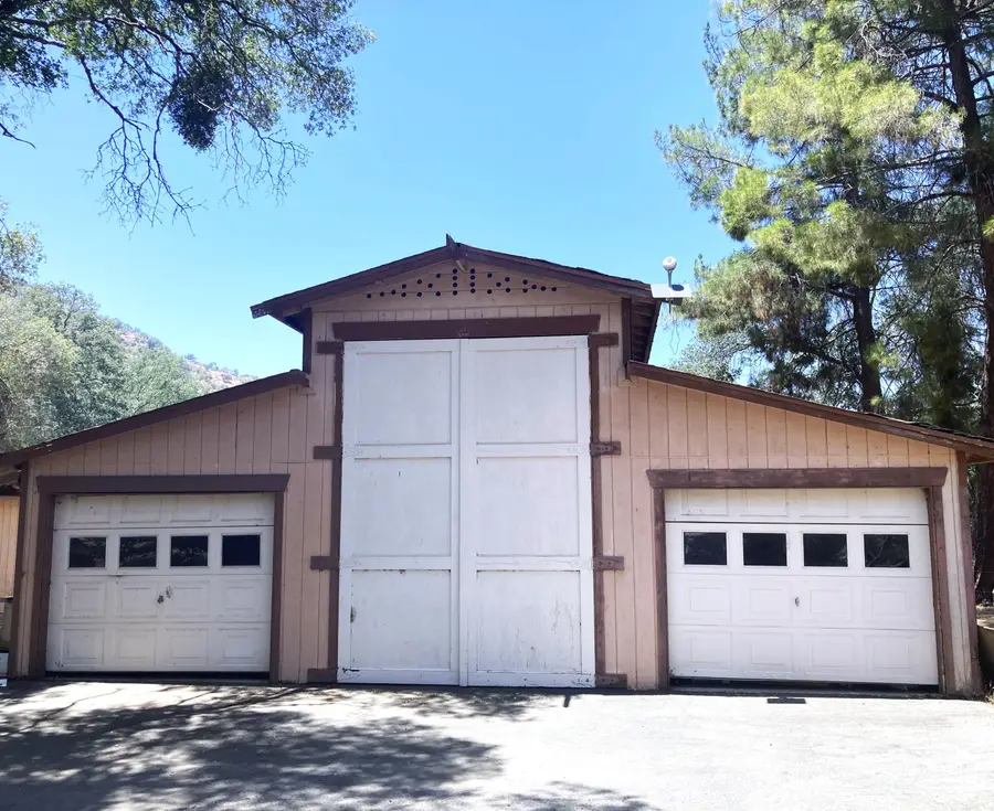 40999 Cherokee Oaks Drive, Three Rivers, CA 93271 - #3