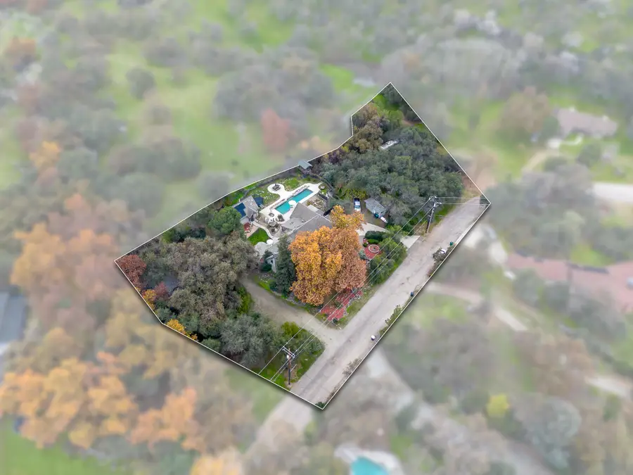 33721 Globe Drive, Springville, CA 93265 - #2