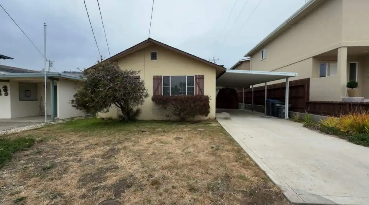 330 Mindoro Street, Morro Bay, CA 93442 - #1