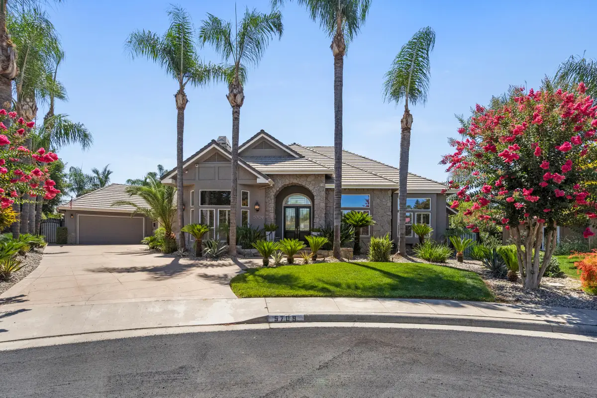 5709 W Seeger Court, Visalia, CA 93277 - #1
