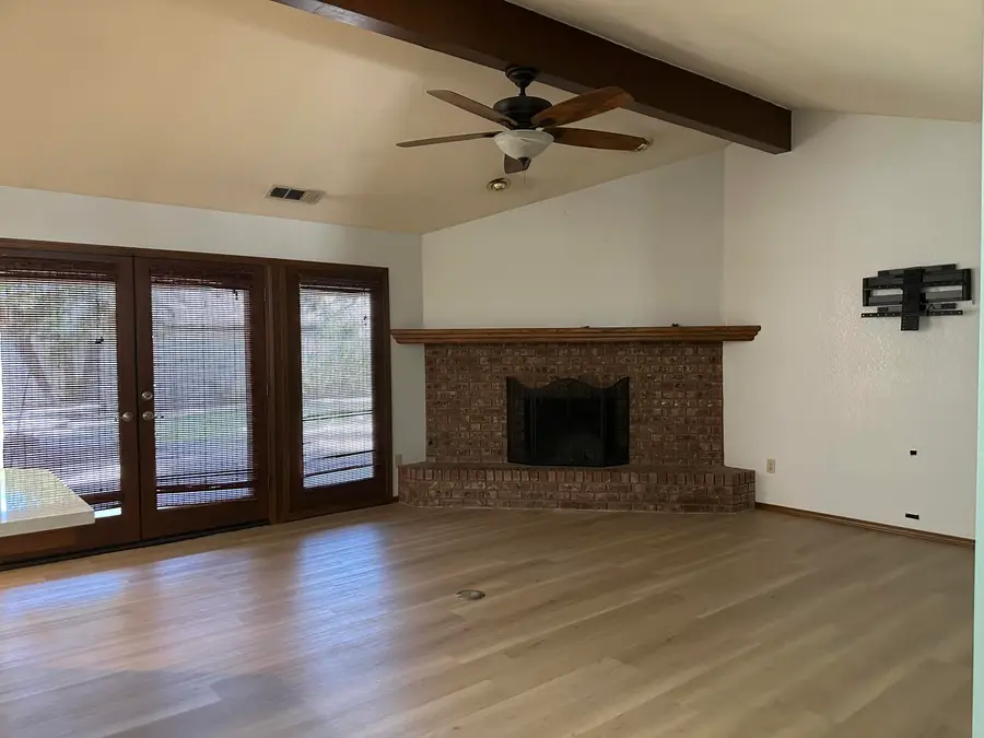413 N Ryan Terrace, Porterville, CA 93257 - #2