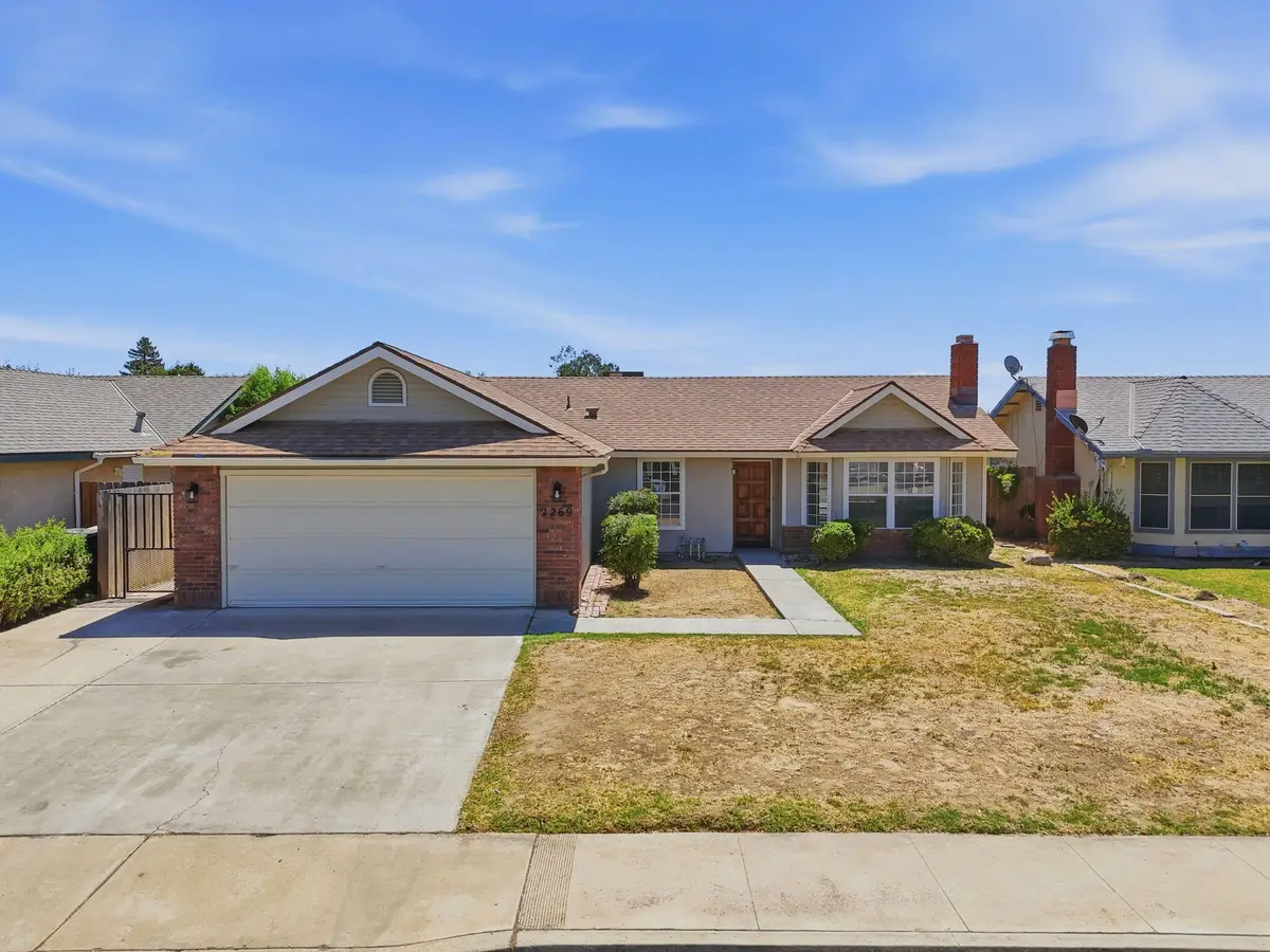 2269 Fernwood Drive, Hanford, CA 93230 - #1