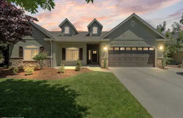 3340 W Sady Avenue, Visalia, CA 93291