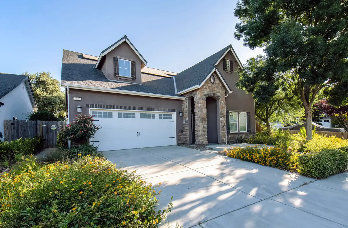 3728 W Ceres Court, Visalia, CA 93291 - #1
