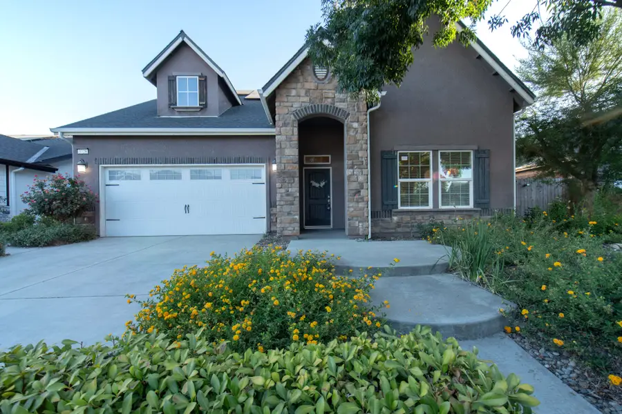 3728 W Ceres Court, Visalia, CA 93291 - #2