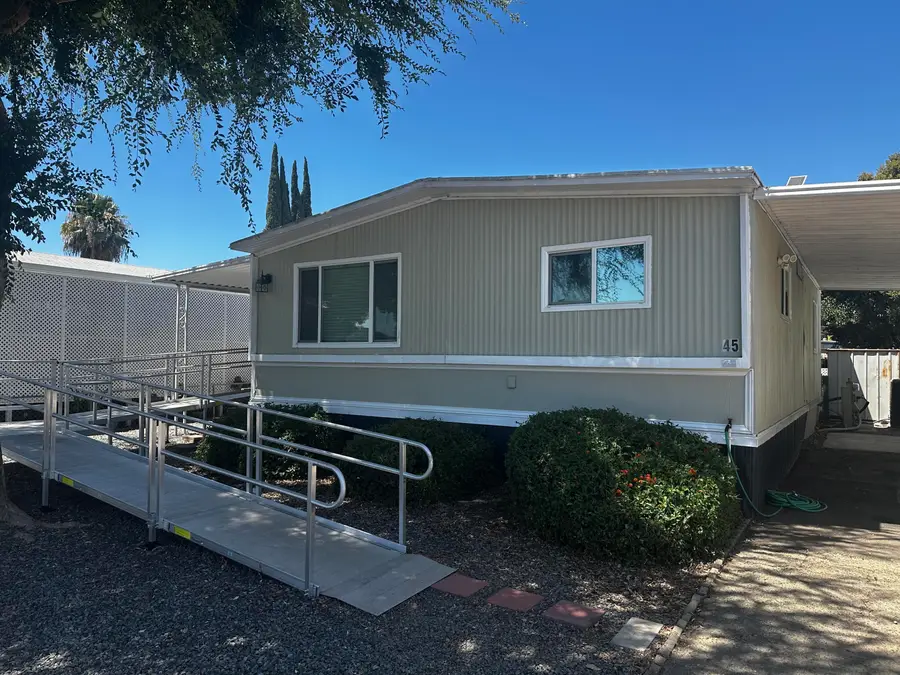 415 N Akers Street #45, Visalia, CA 93291 - #2