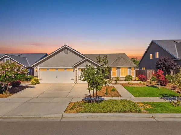 2081 Madeline Drive, Hanford, CA 93230