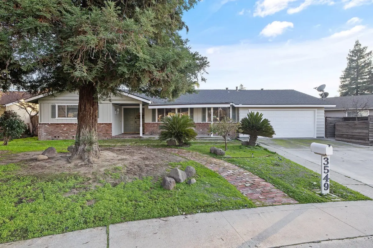 3549 W Mccormick Drive, Visalia, CA 93277 - #1