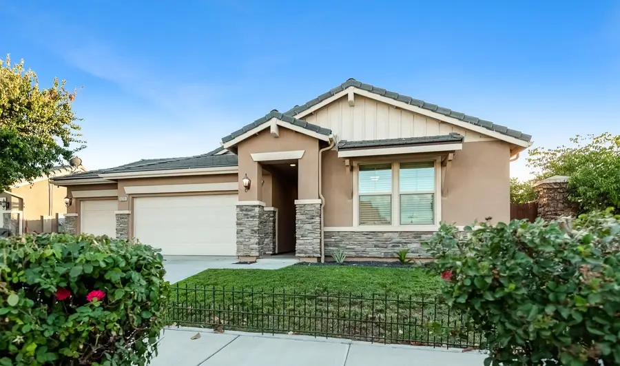 3239 N Elm Street, Visalia, CA 93291 - #2