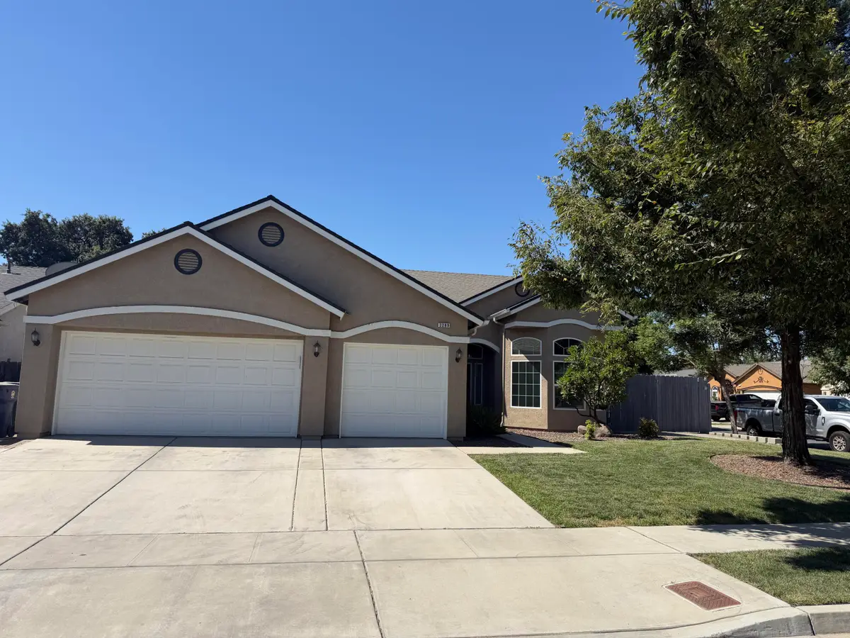 2289 Kaiser Creek Avenue E, Tulare, CA 93274 - #1