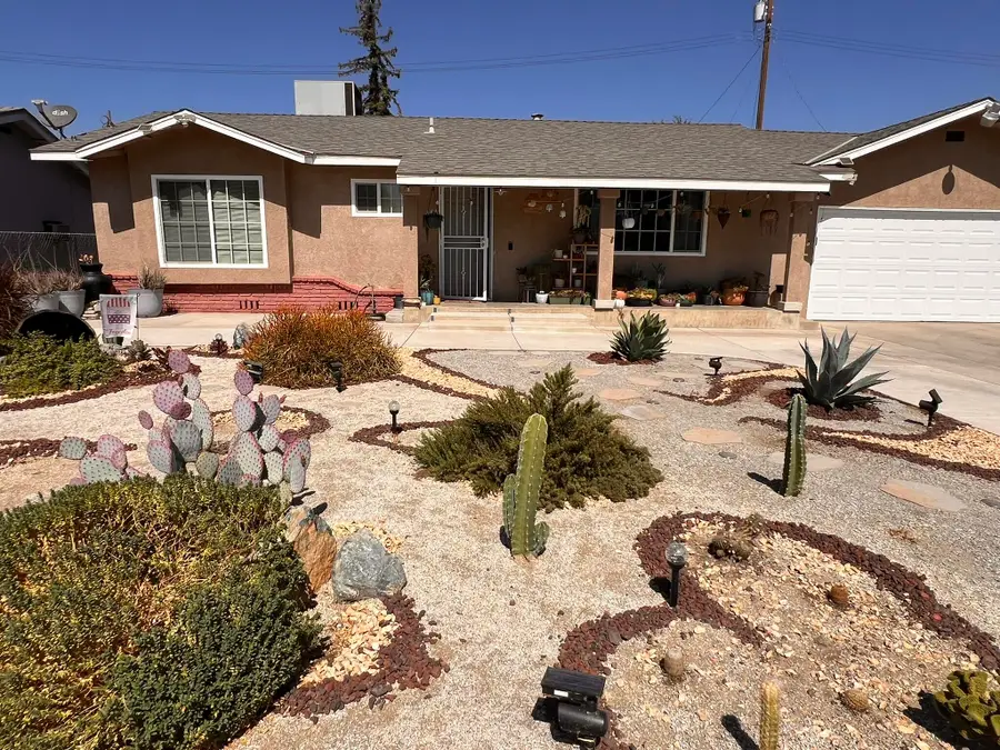 1920 W Aurora Avenue, Porterville, CA 93257 - #2