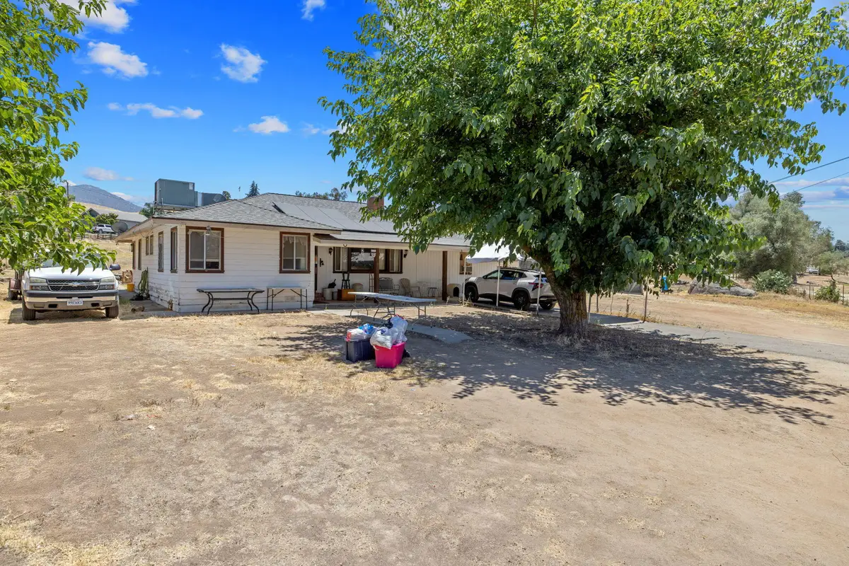 32865 Pleasant Oak Drive, Springville, CA 93265 - #1