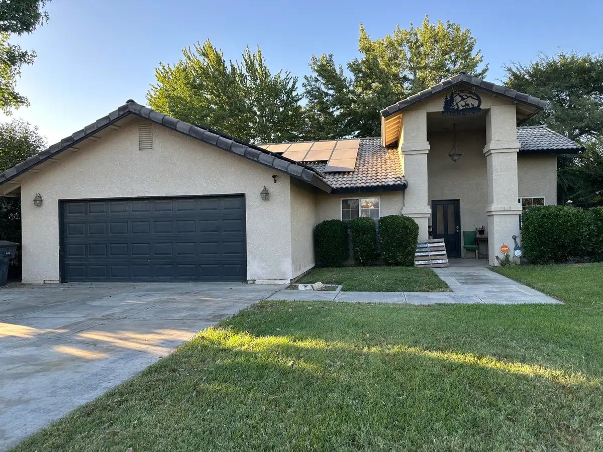 1550 Pioneer, Porterville, CA 93257 - #1